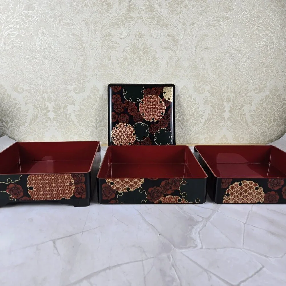 Vintage MMA Japanese Tiered Stacking Box Lacquered Red Black Gold Floral 1992